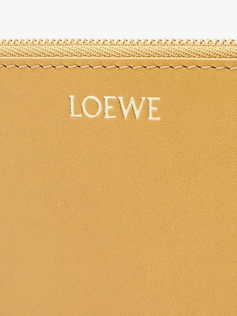 Loewe Knot leather card holder outlook