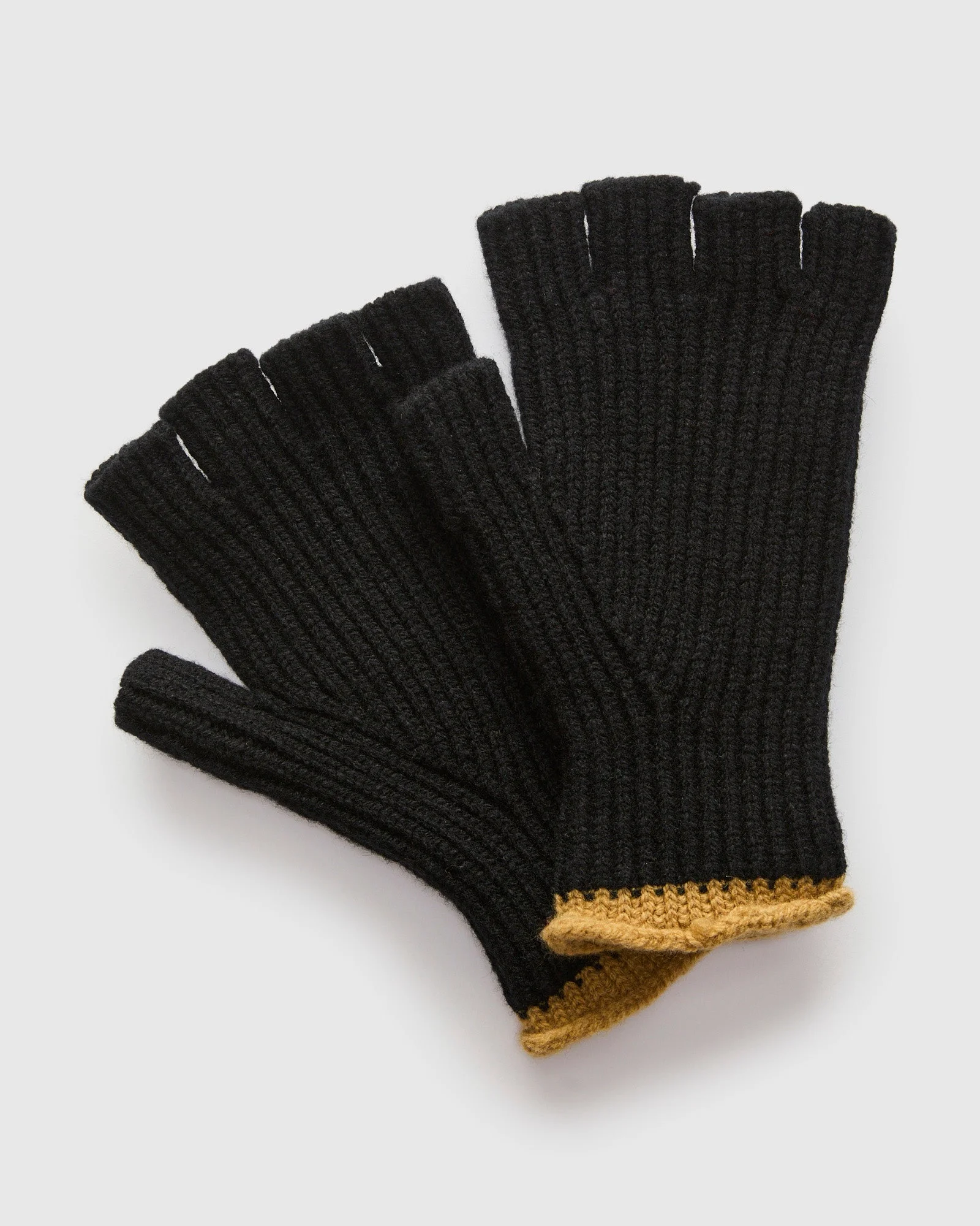 "Lost My Fingers" Wool Gloves in Black - 1