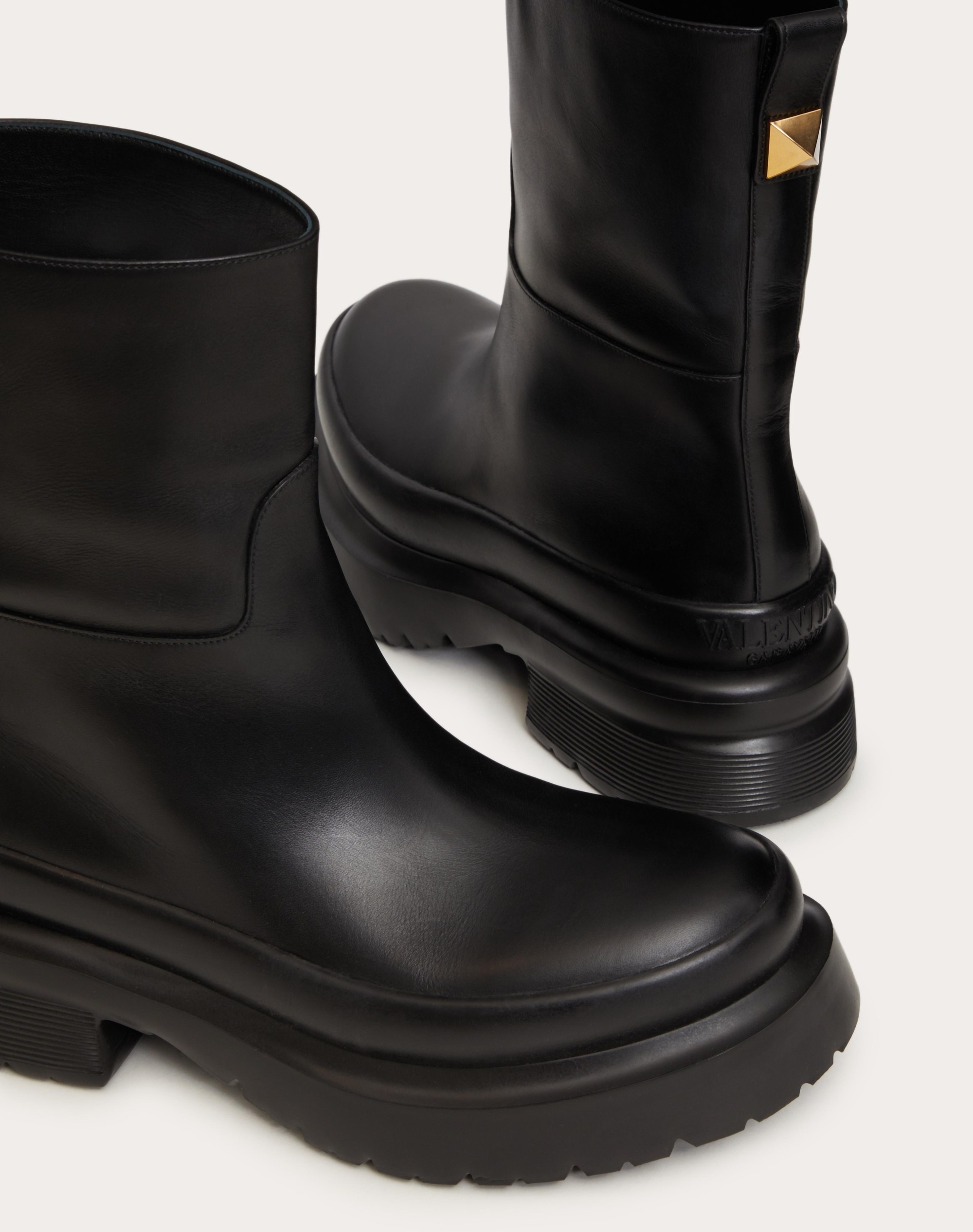 ROMAN STUD CALFSKIN ANKLE BOOT 50 MM - 5