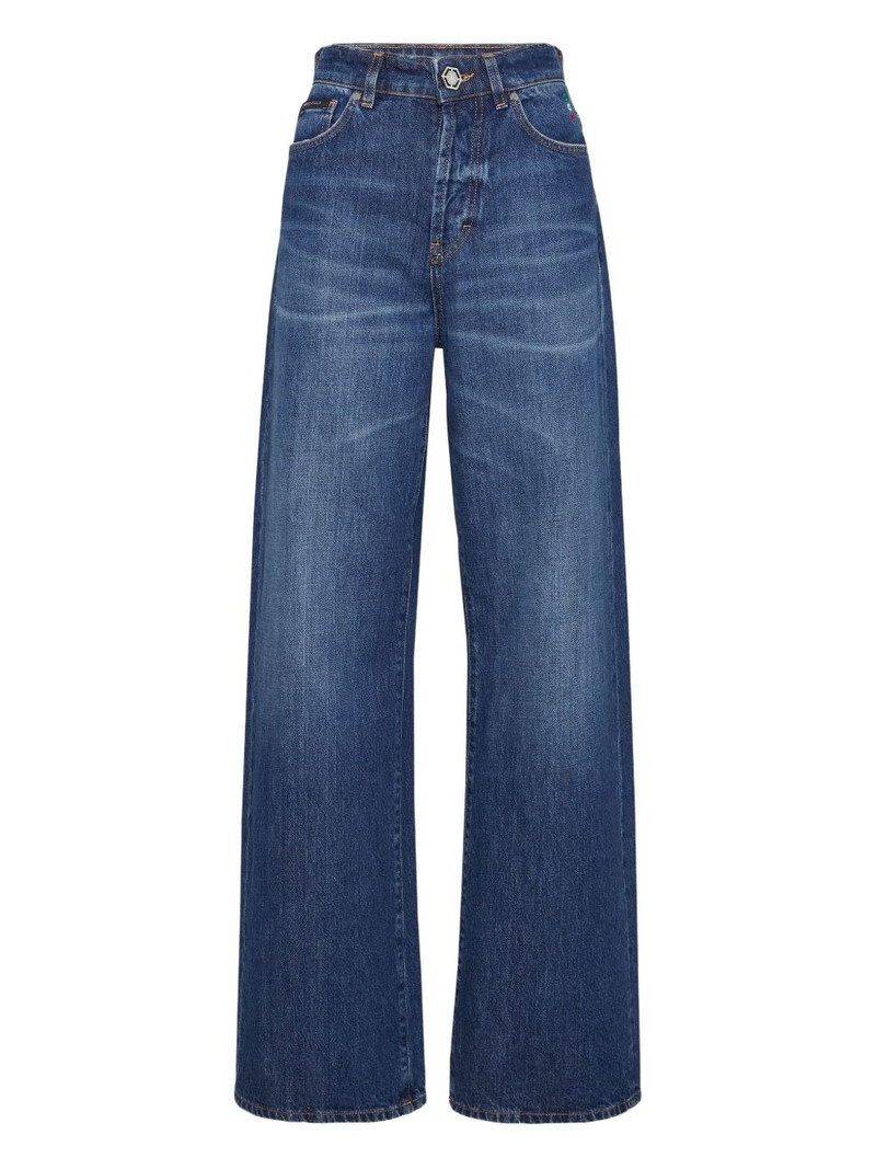 skater-fit jeans 1