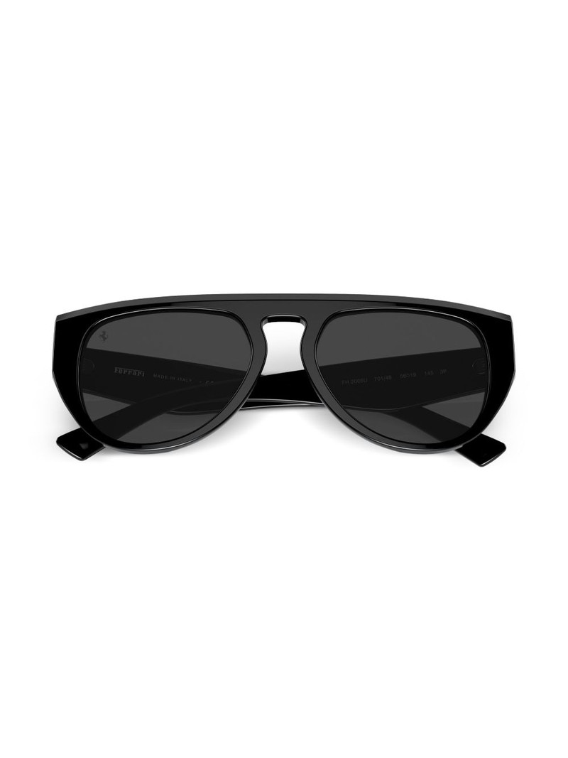 oval-frame sunglasses 6