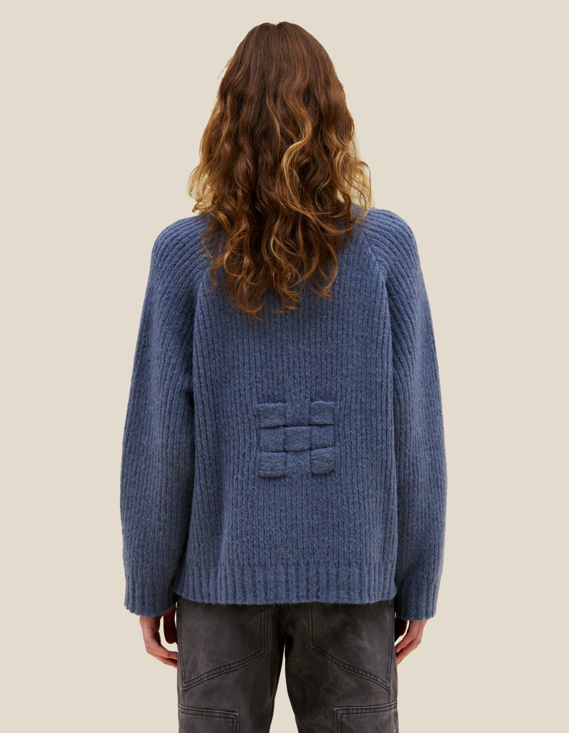 LATCH SWEATER 3