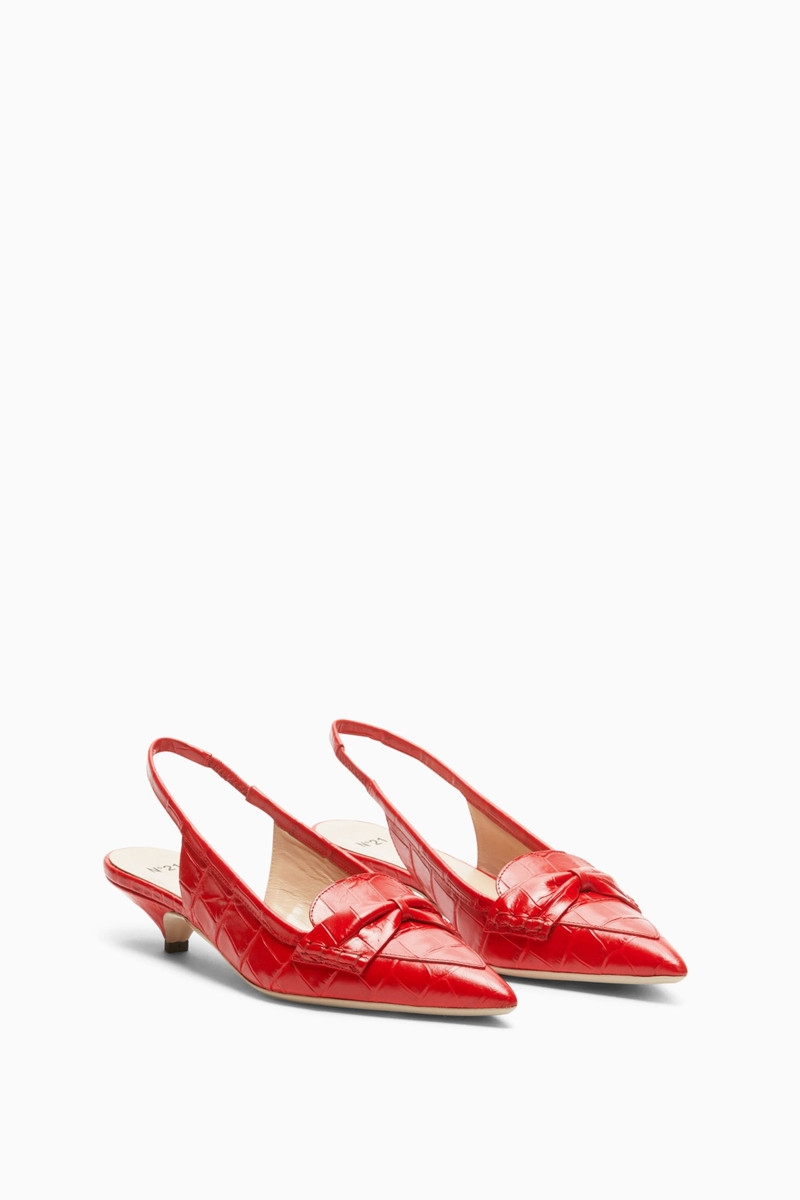 N°21 BOW-EMBELLISHED SLINGBACK PUMPS outlook