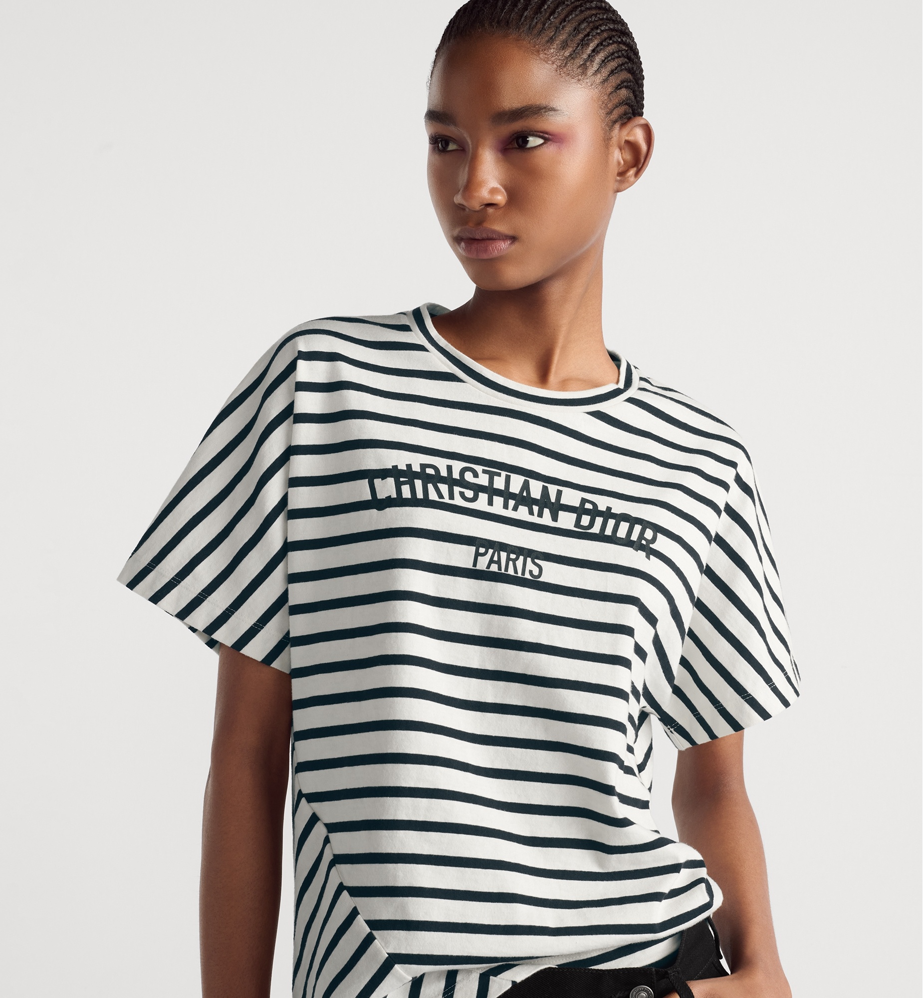 T-Shirt - 4