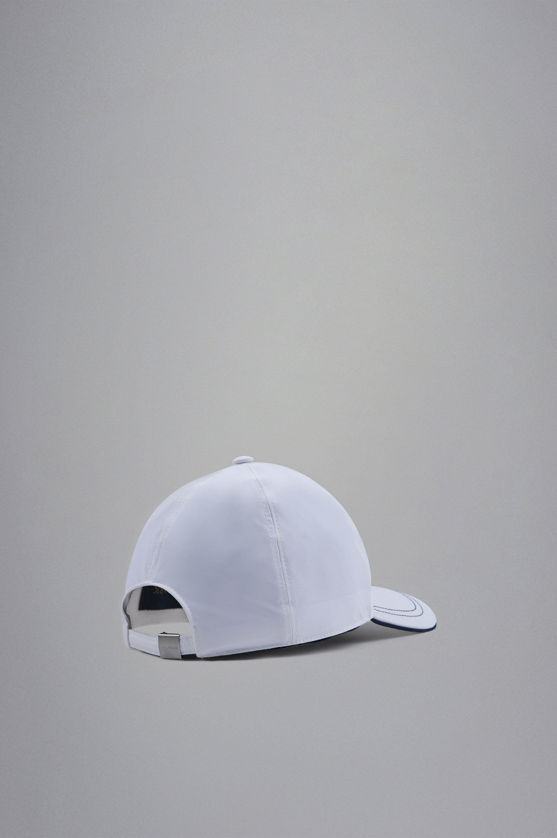 BASEBALL CAP WITH MOON BADGE - 3