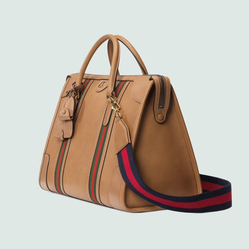 GUCCI Large duffle bag with Double G outlook