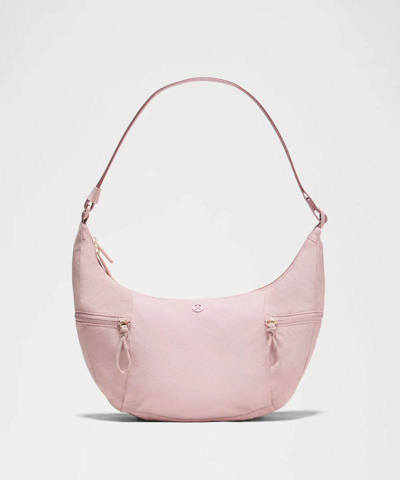 Slouchy Sling Bag 6L 1
