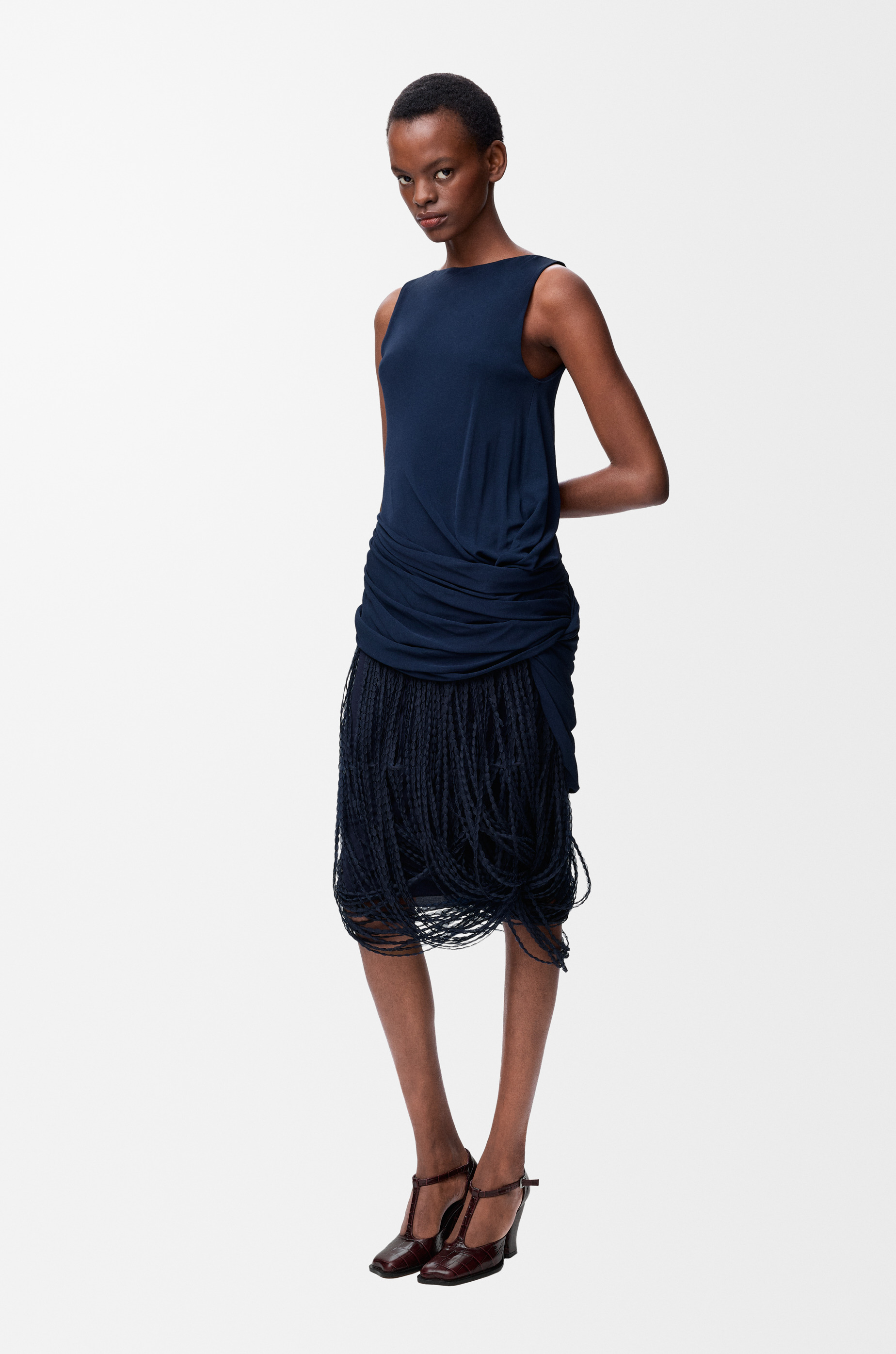 Embellished dress in viscose - 2