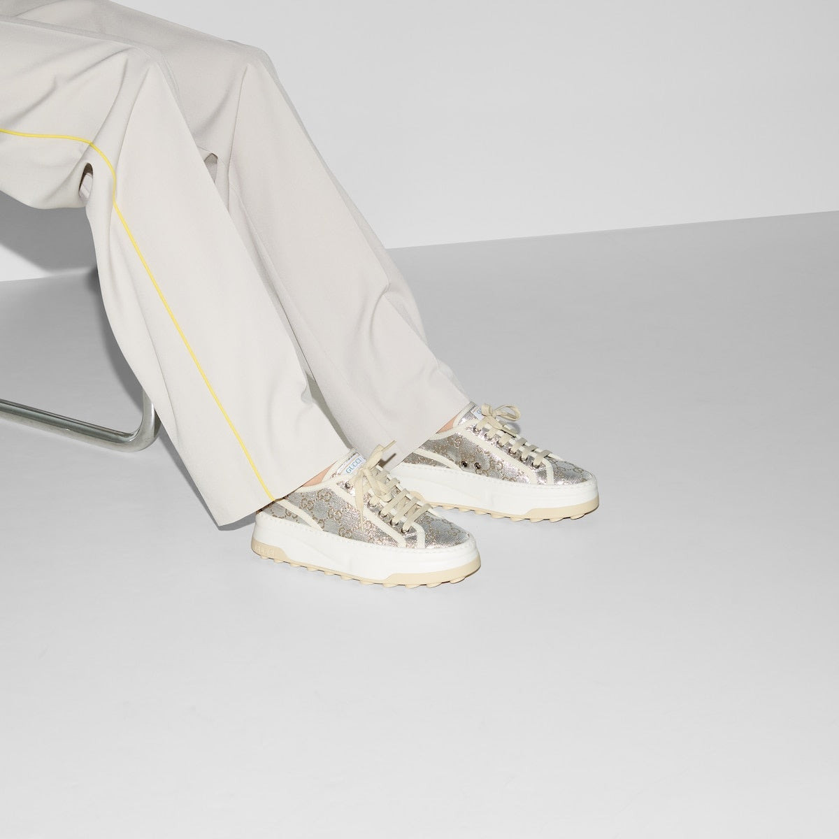 Gucci Metallic silver GG canvas Sneakers - 4