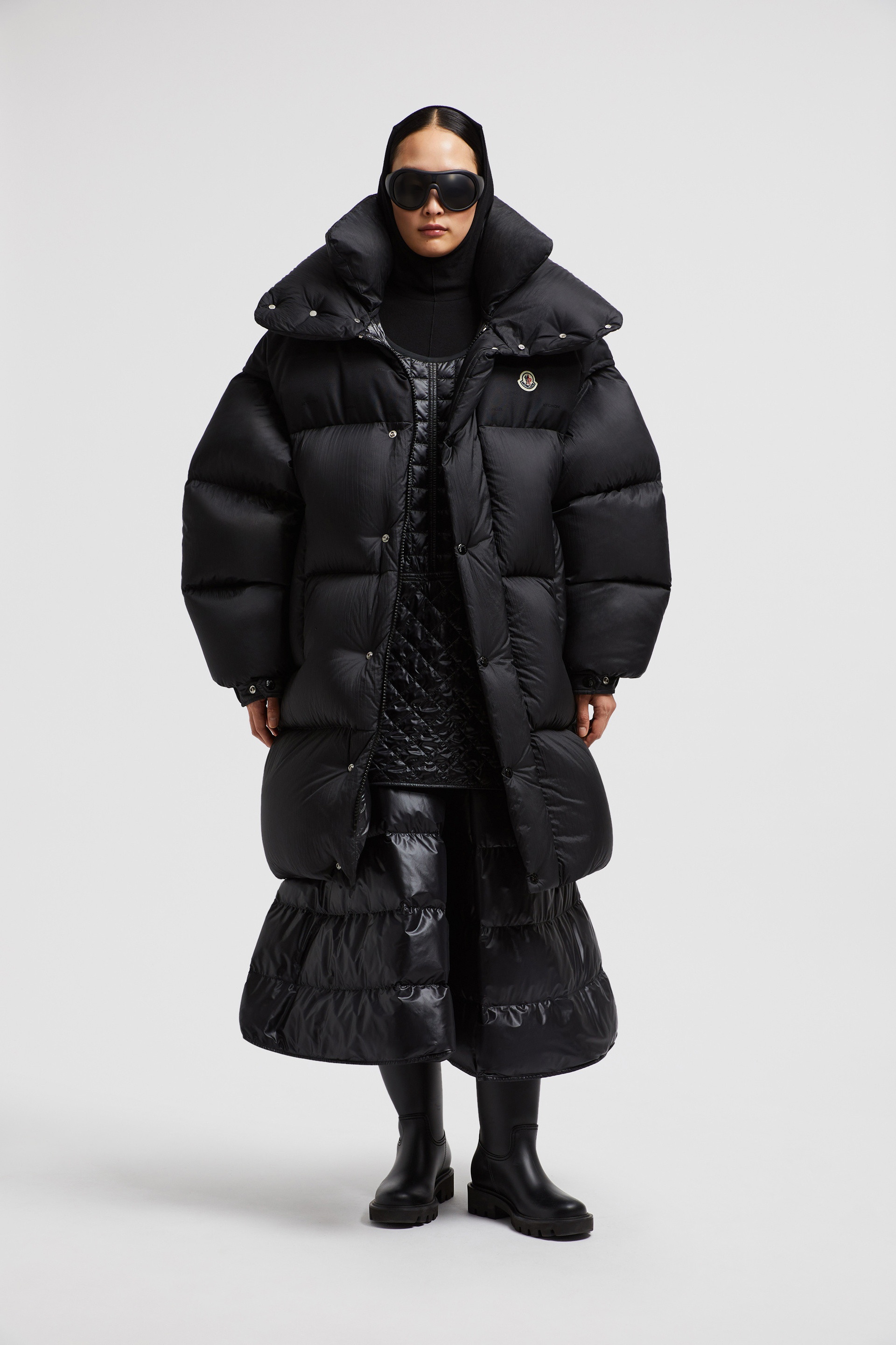 Moncler Moncler Verone Long Down Jacket | REVERSIBLE