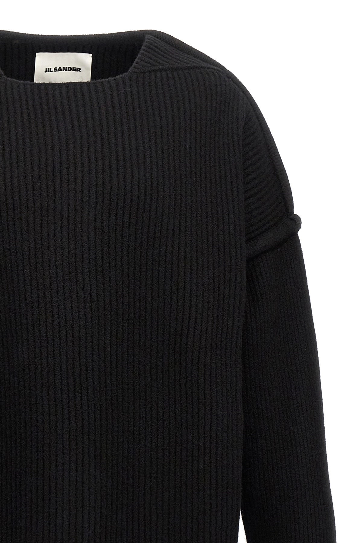 Geometric neckline sweater - 4