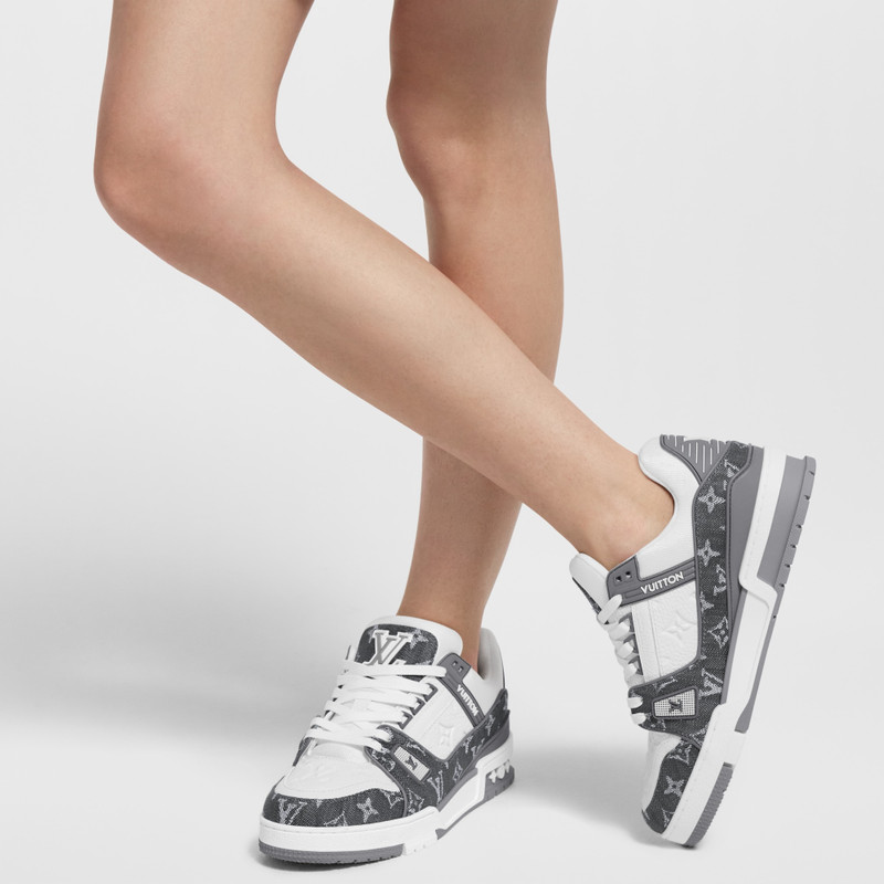 LV Trainer Sneaker 5