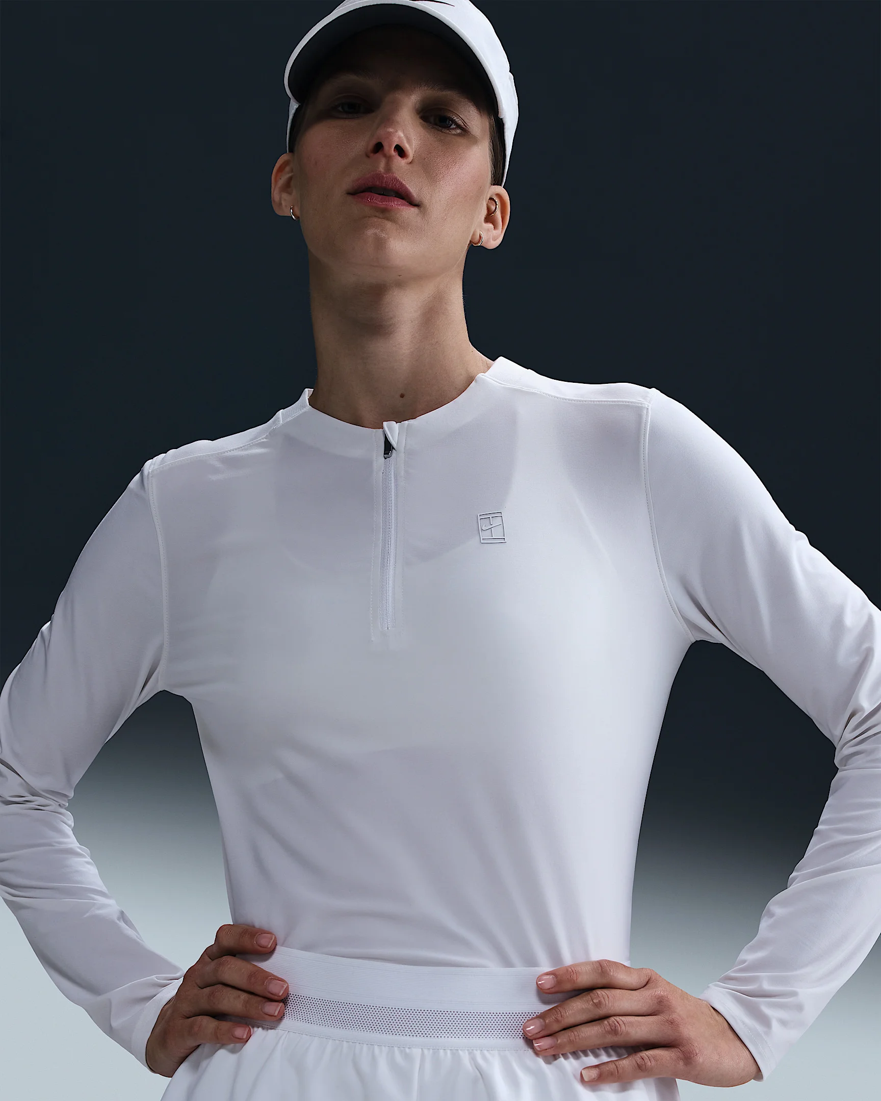 NikeCourt Advantage Women's Dri-FIT Mid-Layer Tennis Top - 1