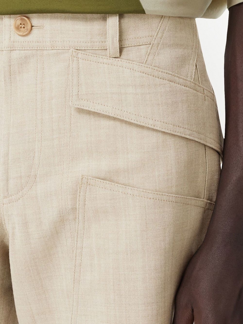 cuff-detail Bermuda shorts - 5