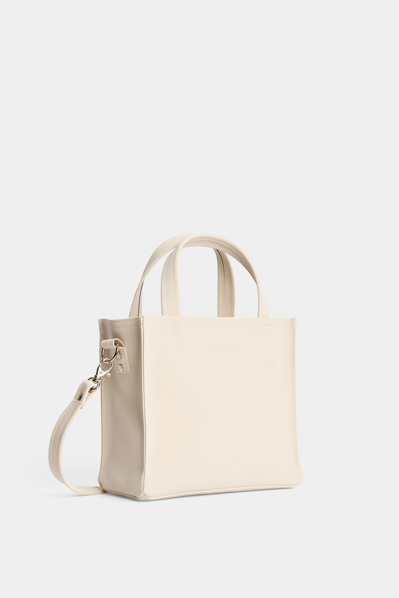 Stutterheim Biblio Bag Matte Light Sand outlook