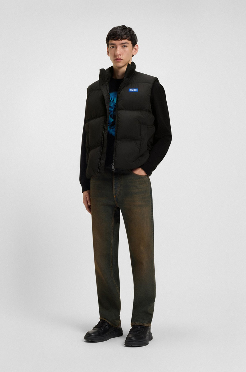 HUGO WATER-REPELLENT GILET WITH BLUE LOGO BADGE outlook