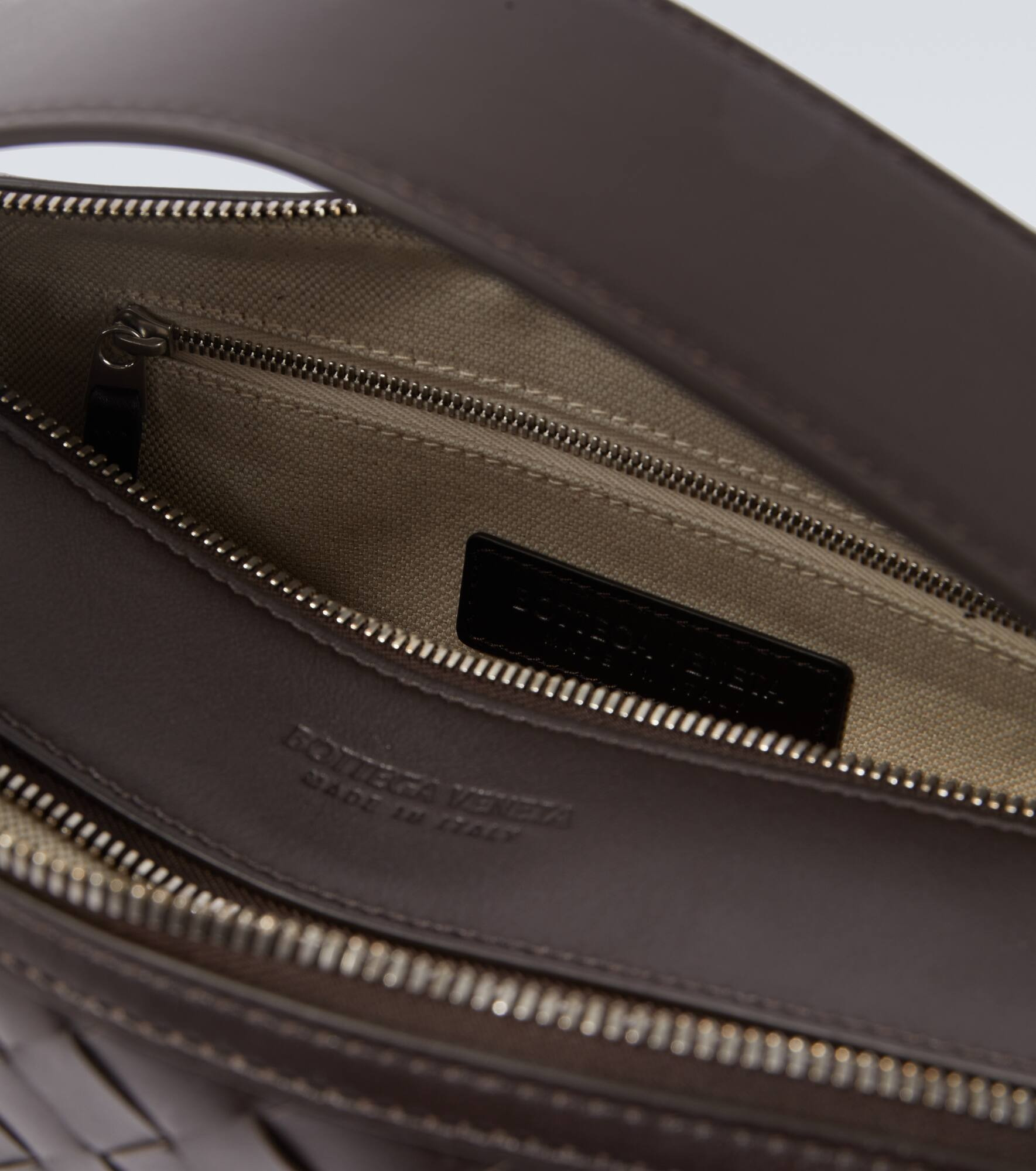 Tribeca Intrecciato leather crossbody bag - 4