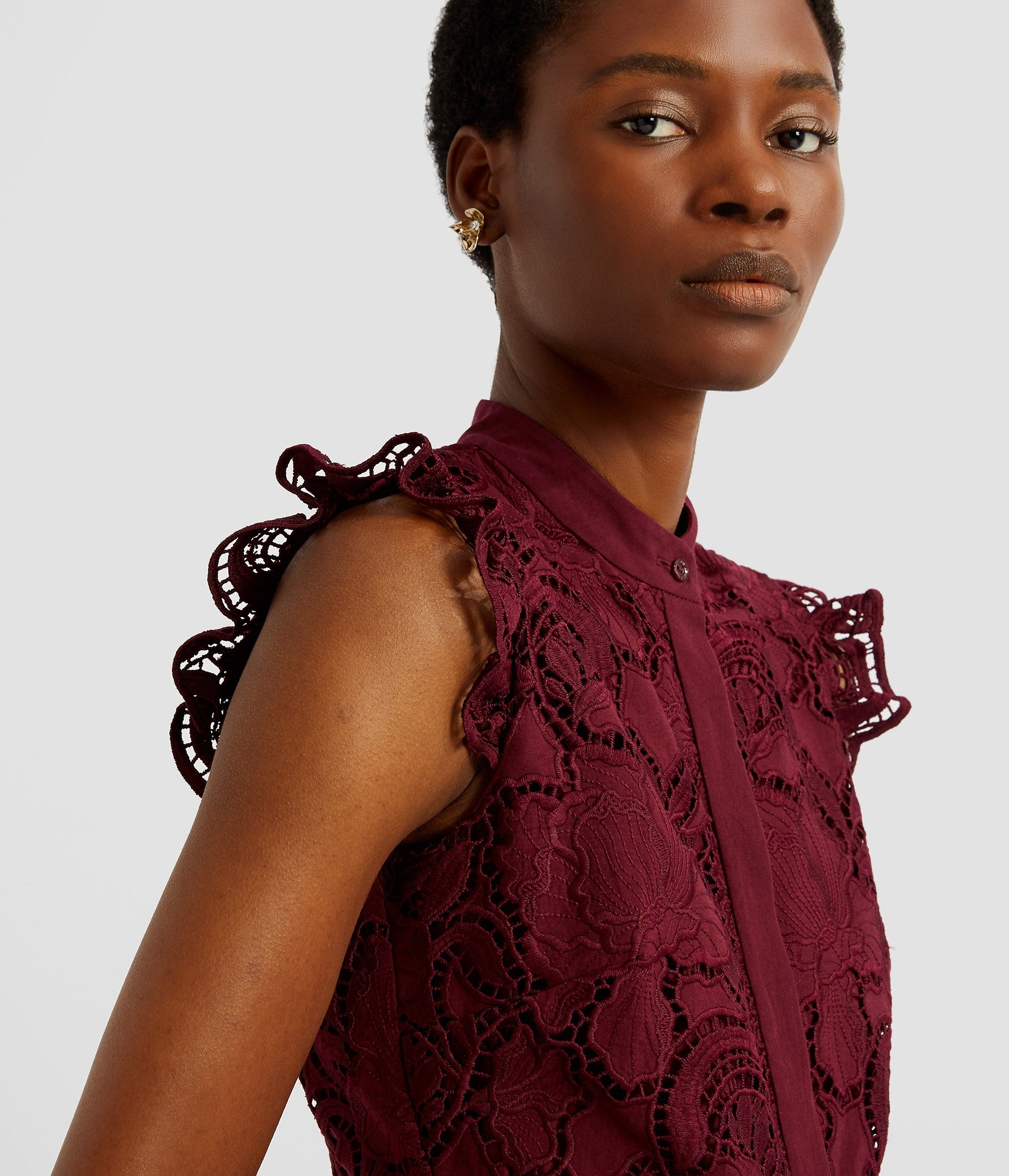 SLEEVELESS FLARED MIDI DRESS - 5