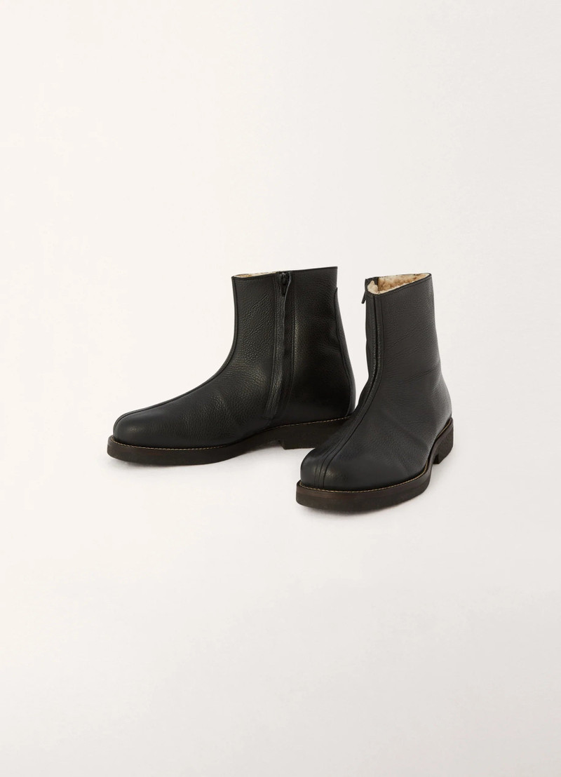 BOOTS WITH SHEARLING
GRAINE CALF LTH 2