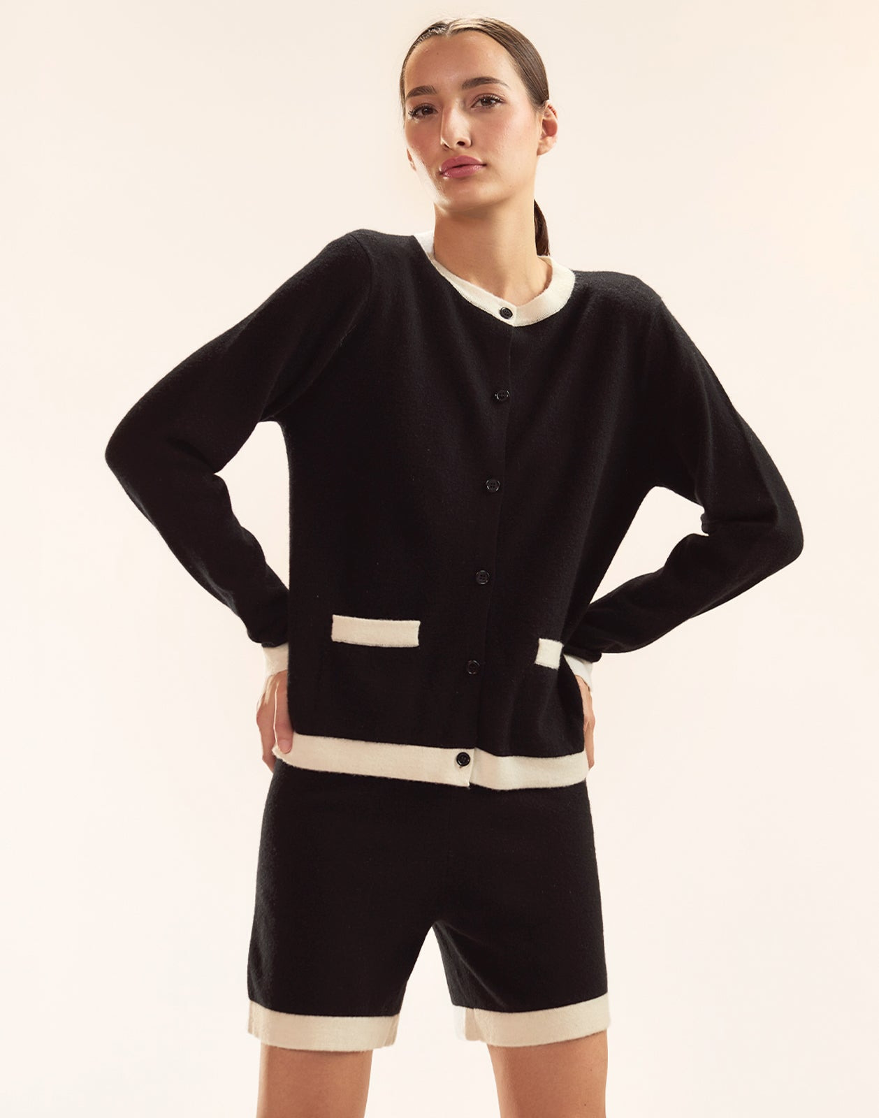 Noa Knit Shorts - 4