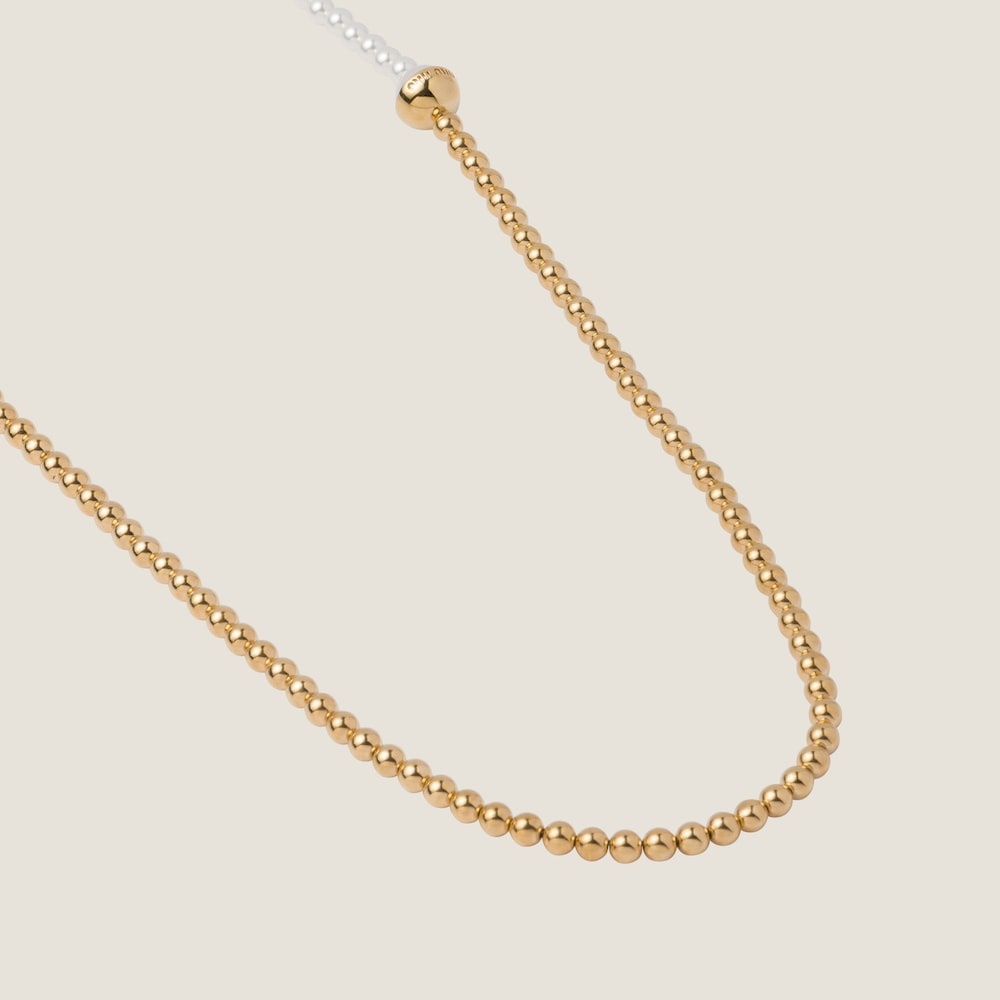 Metal and pearl necklace - 2