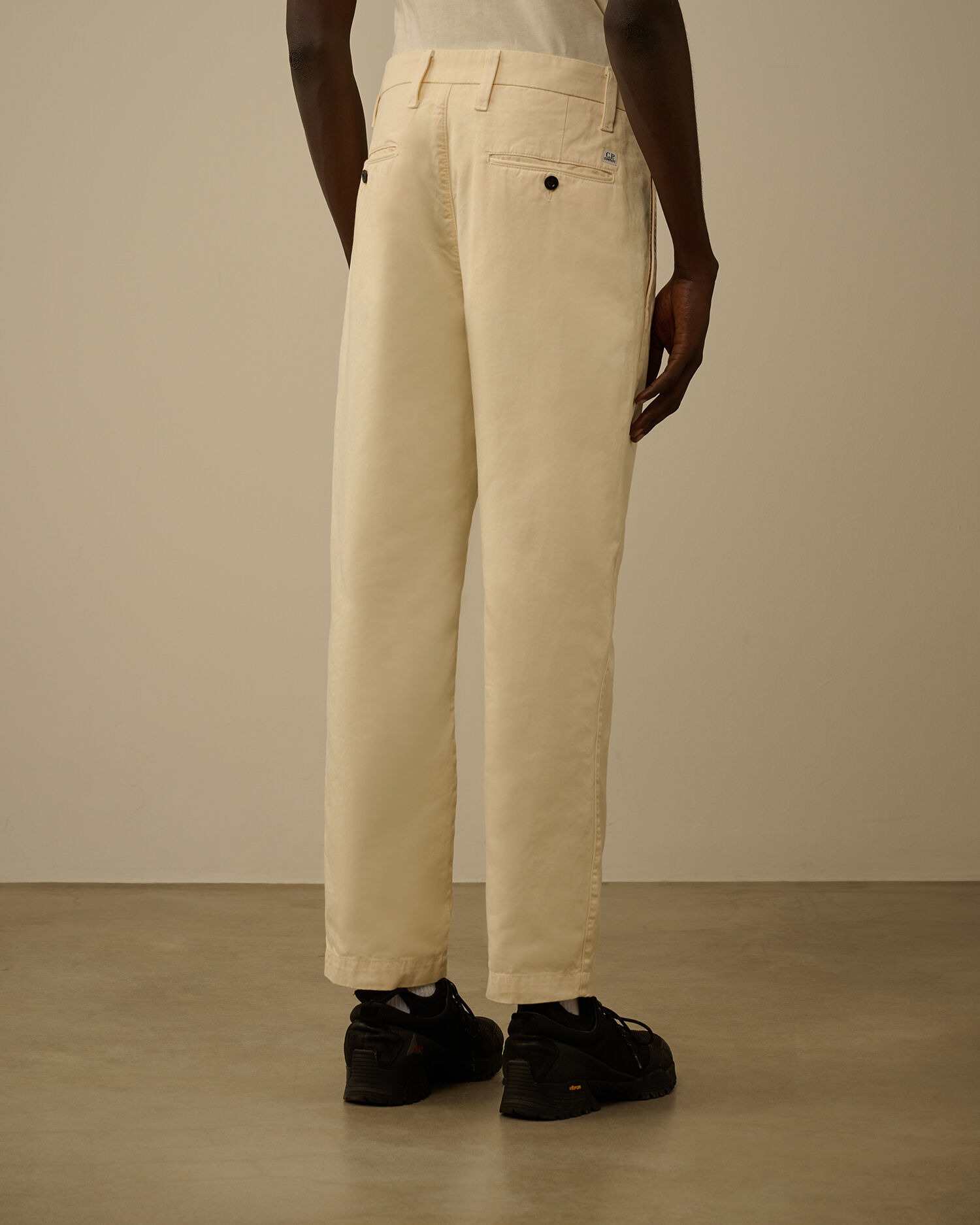 Cotton Gabardine Loose Chino Pants - 4