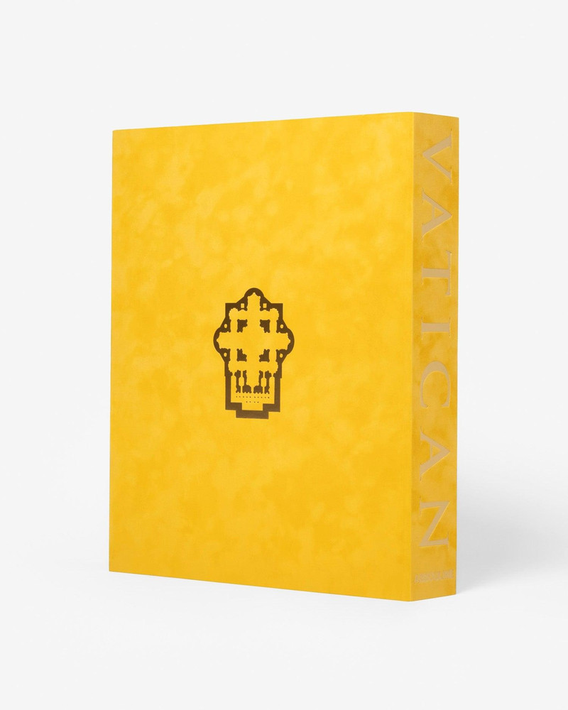 ASSOULINE Vatican: A Private Visit to a Secret World outlook