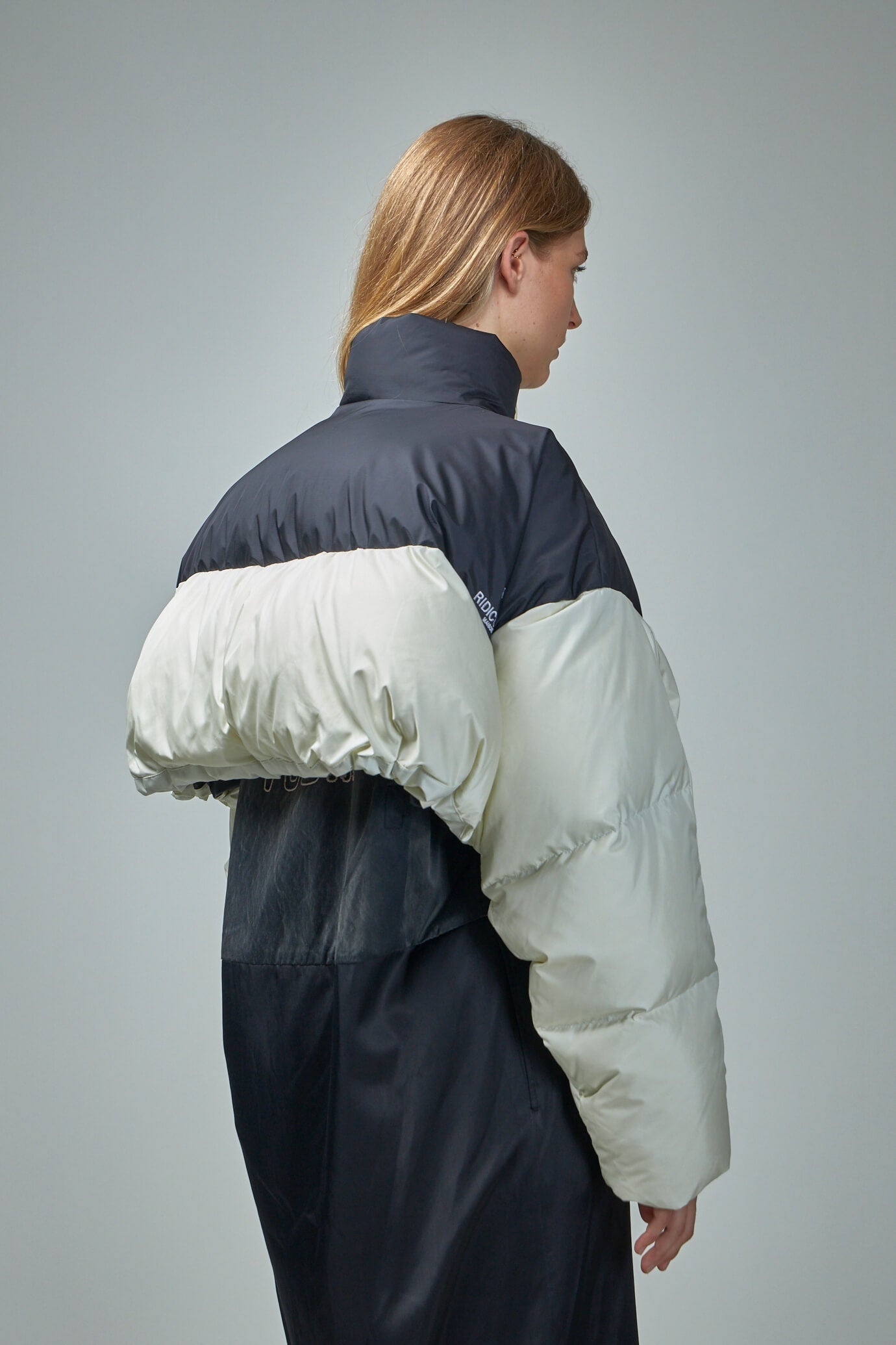 ジャケット・アウター MaisonMIHARAYASUHIRO Cropped Down Jacket Maison MIHARAYASUHIRO Cropped Down Blouson | labelsfashion