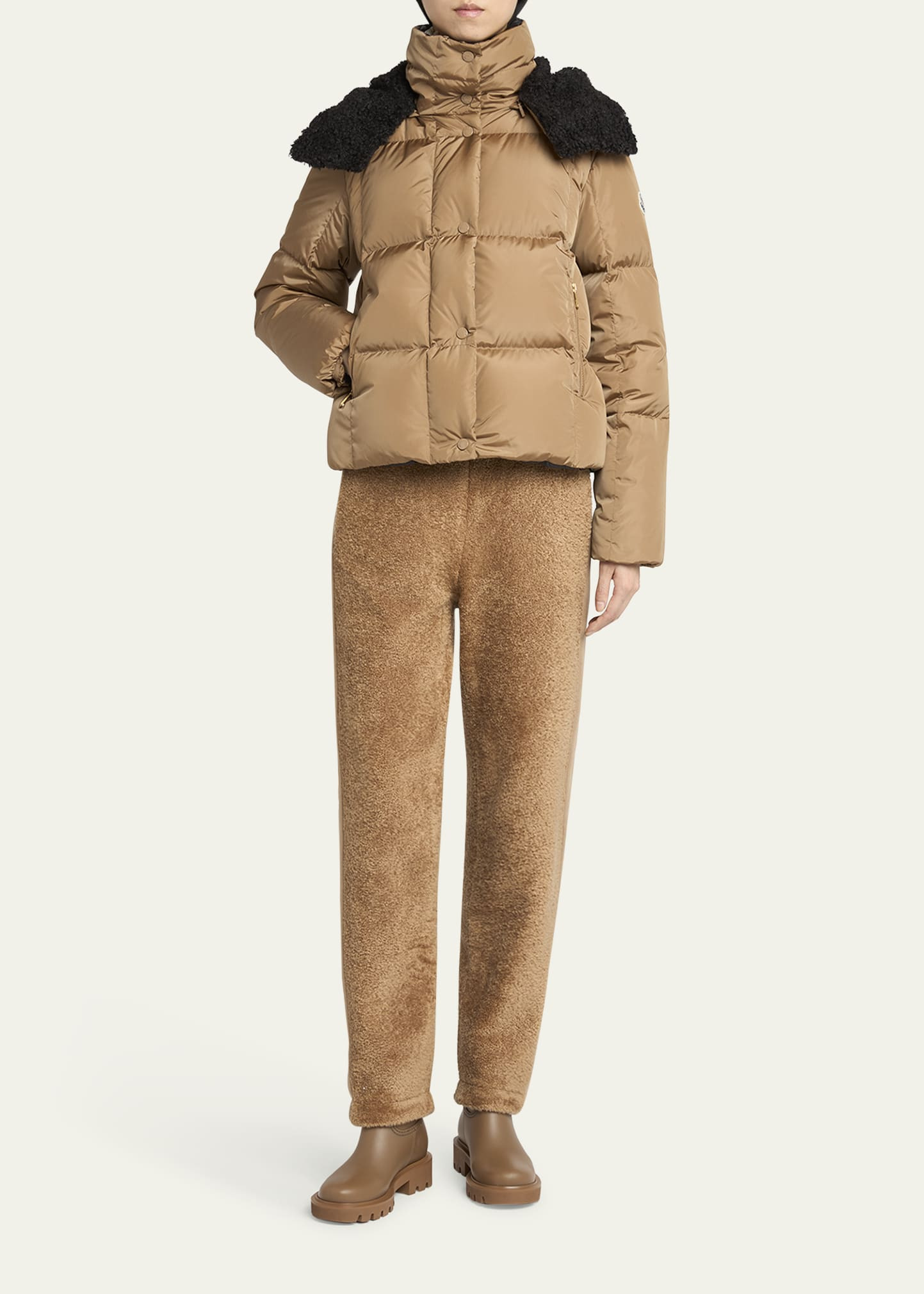 Castelnou Square-Quilted Short Down Jacket with Detachable Hood - 2