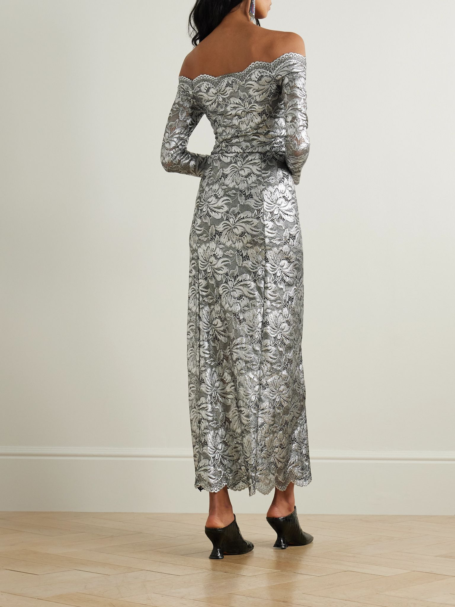 Off-shoulder metallic stretch-lace midi dress Silver - 3