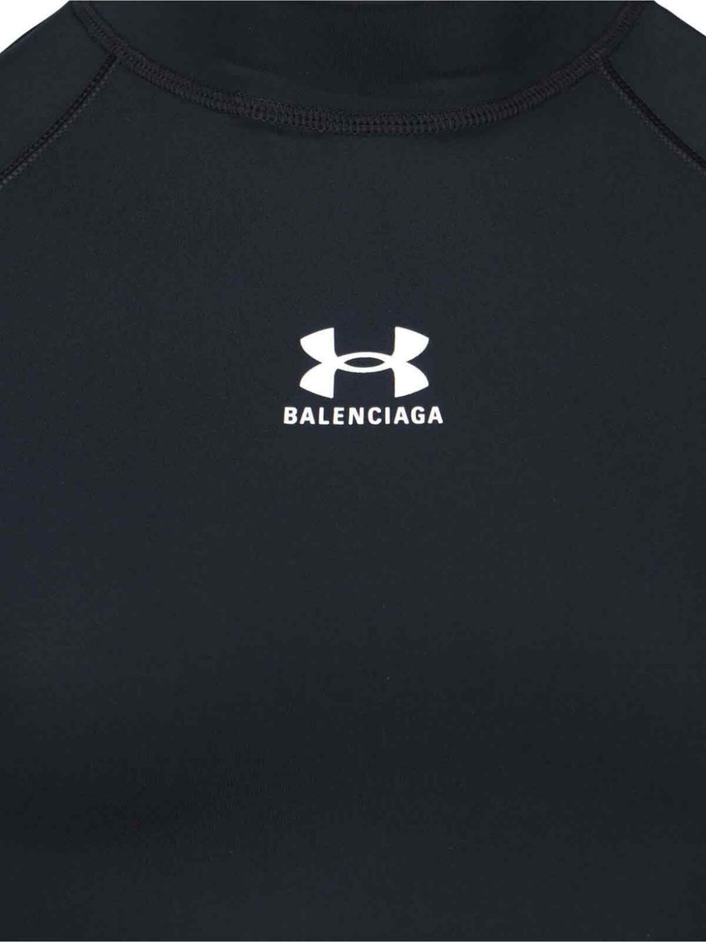 x Under Armour® mock neck T-shirt - 3