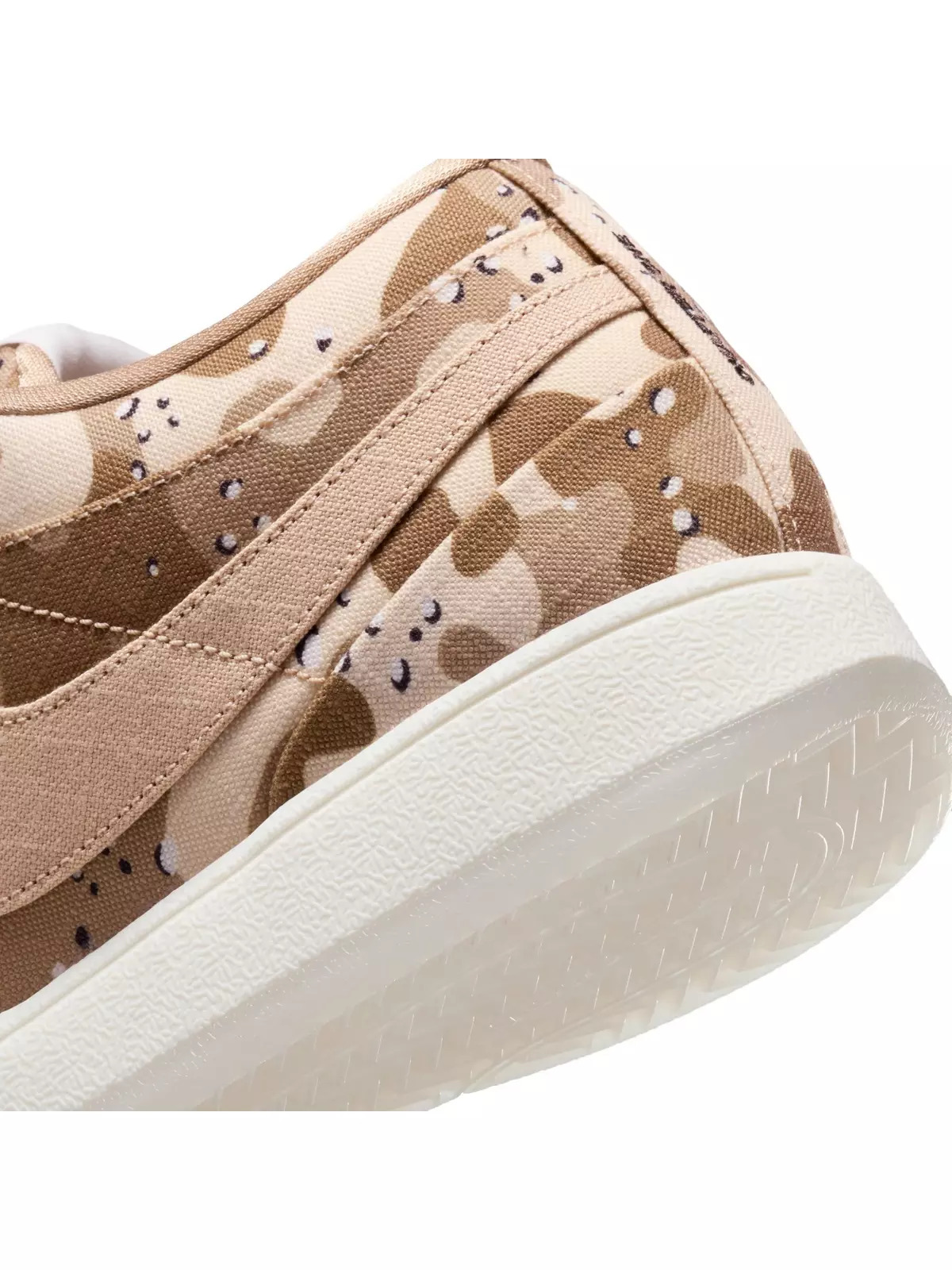 Book 1 SE "Camo" Men's Basketball Shoe - 5