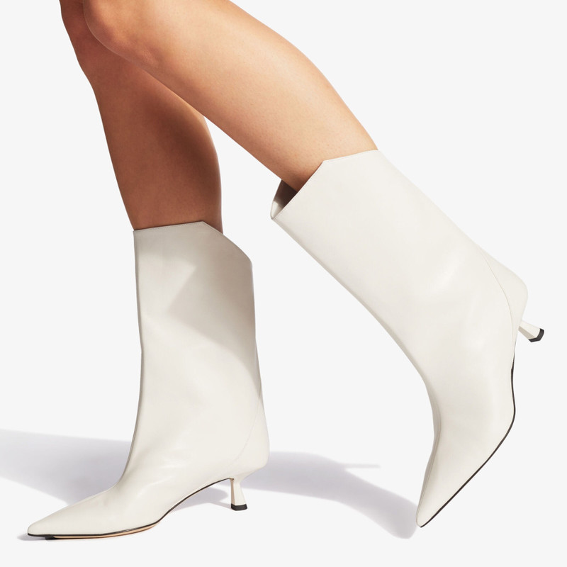 JIMMY CHOO Vari Ab 45
Latte Luxe Nappa Leather Over-the-Knee Boots outlook