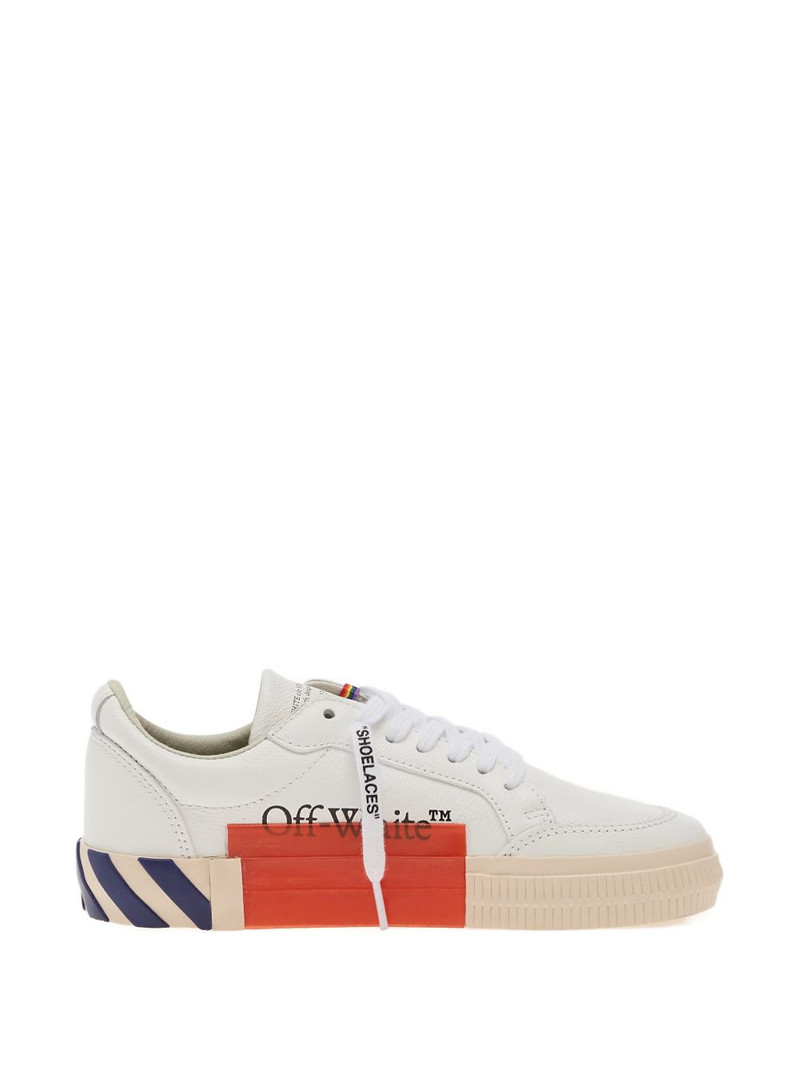 Off-White Vulcanized leather sneakers outlook