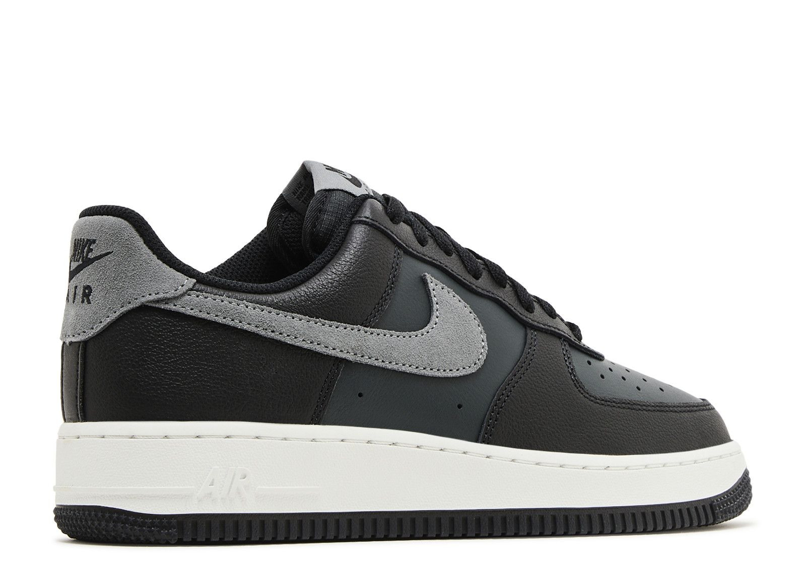 AIR FORCE 1 '07 LV8 'SMOKE GREY' - 3