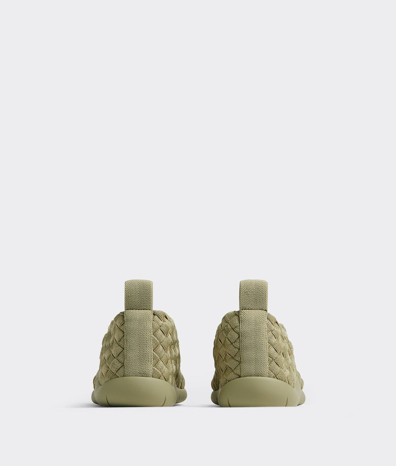 Bottega Veneta plat outlook