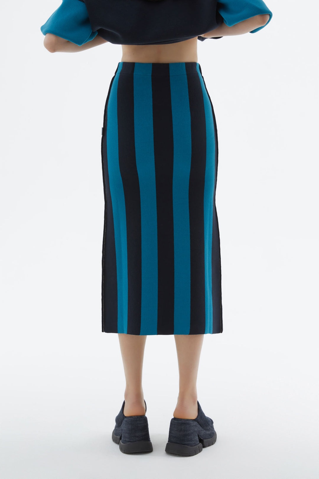 BLUE STRIPED KNIT SKIRT - 4