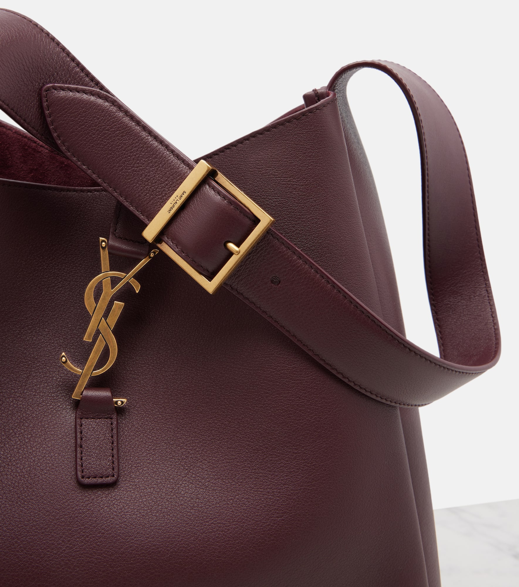 Le 5 à 7 Large leather shoulder bag - 6