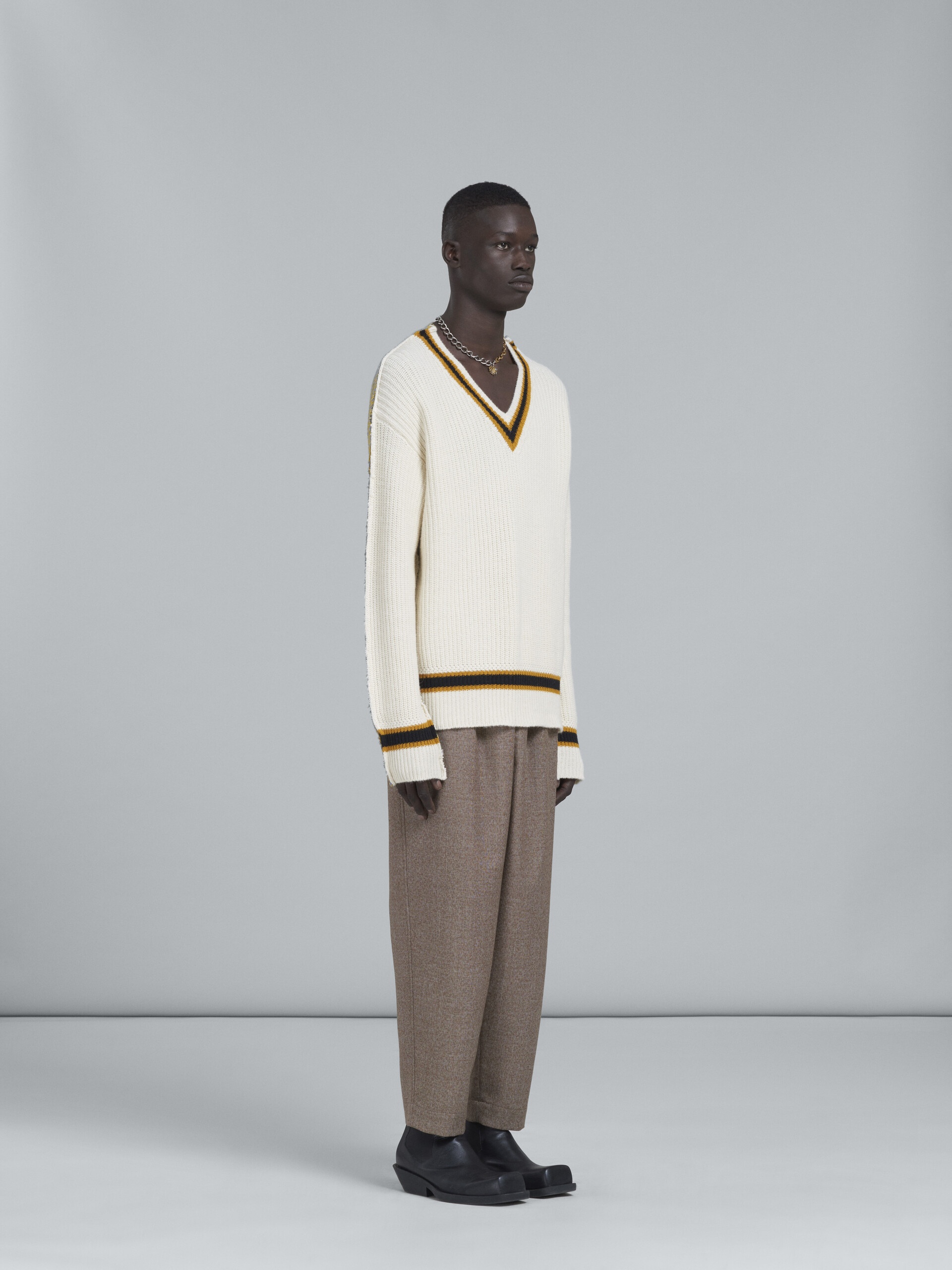 LIGHT BROWN WOOL CROPPED PANTS - 5