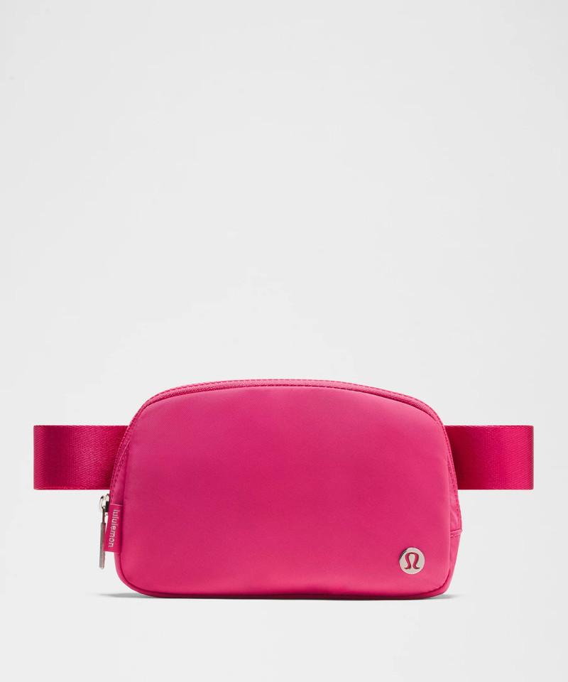 Everywhere Belt Bag with Long Strap 1L 1