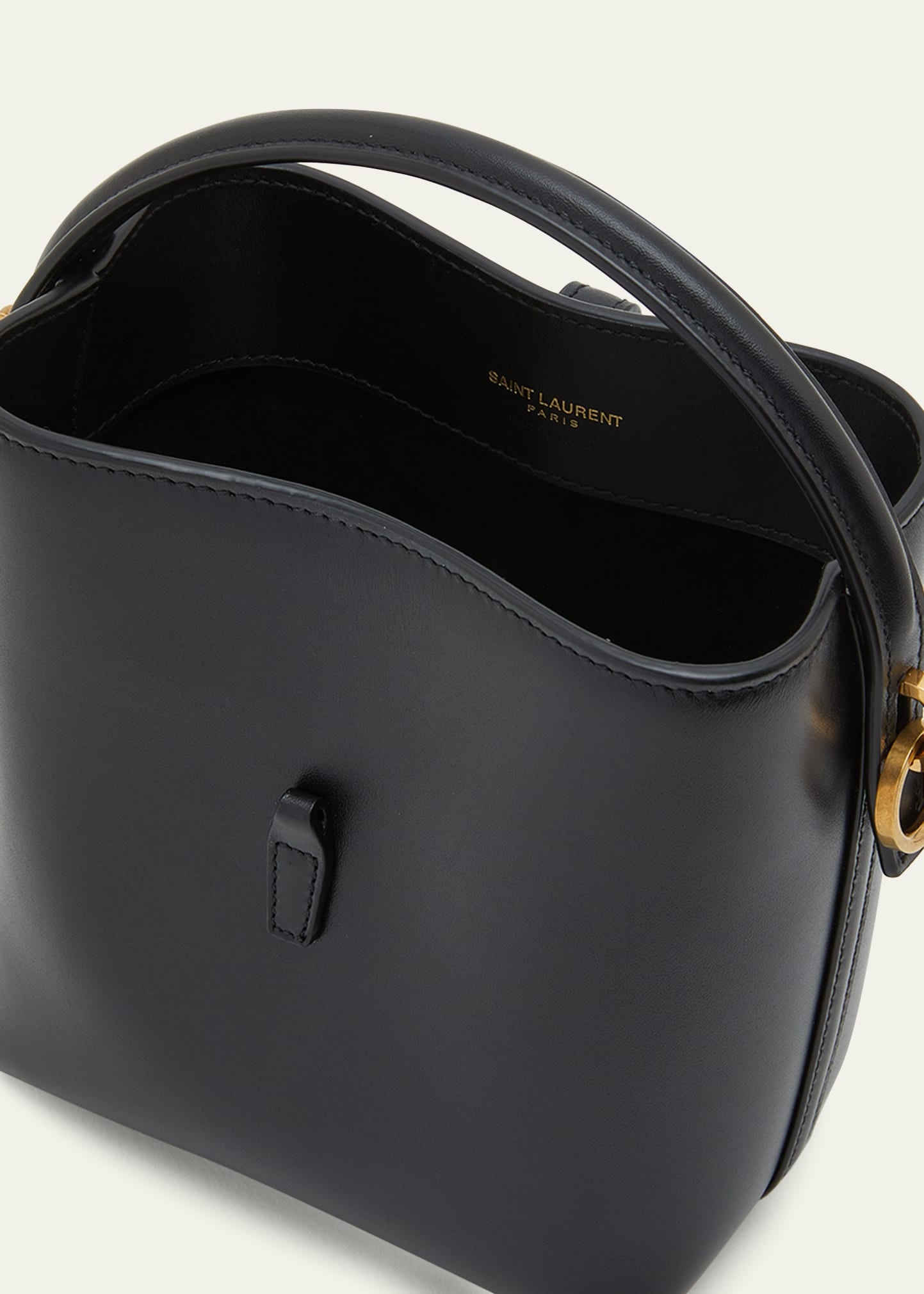 Le 37 Mini Shiny Leather Bucket Bag - 4