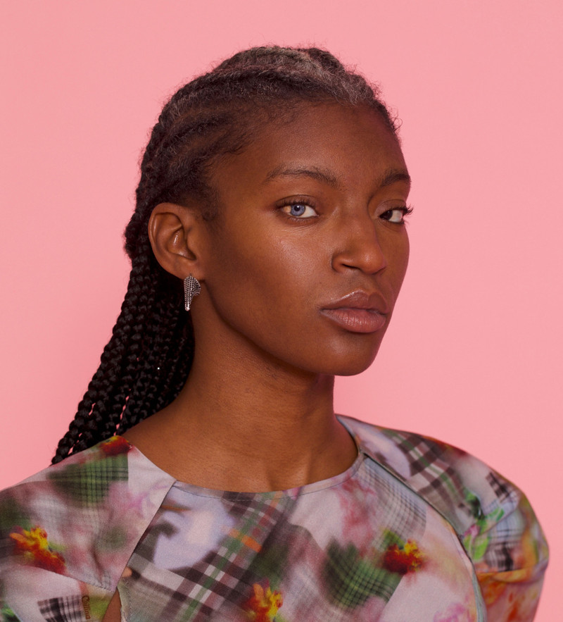 Collina Strada JET SUPER THORN EARRING outlook