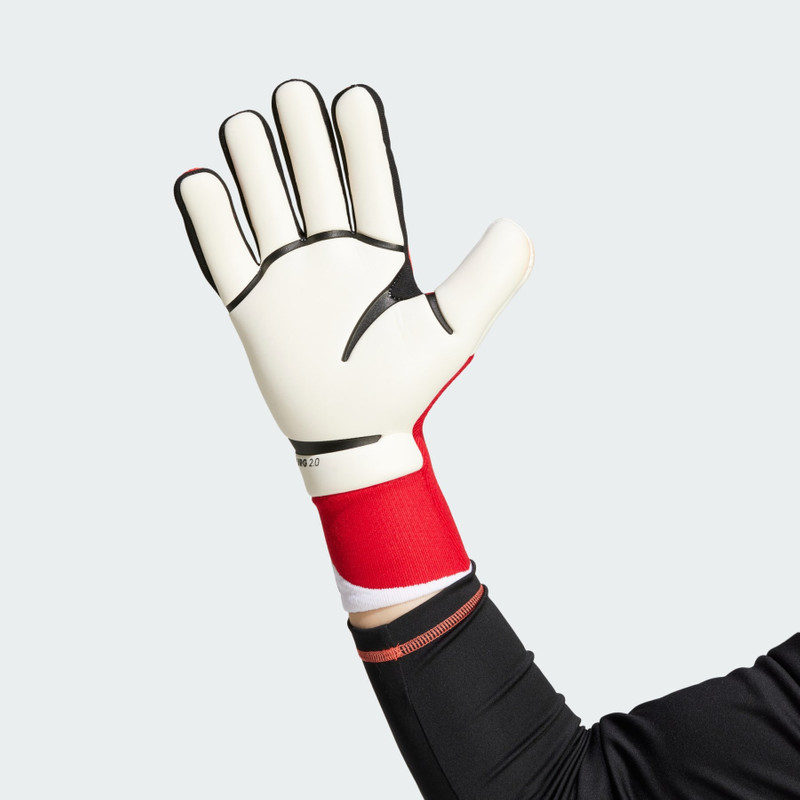 adidas Predator Pro Goalkeeper Gloves outlook