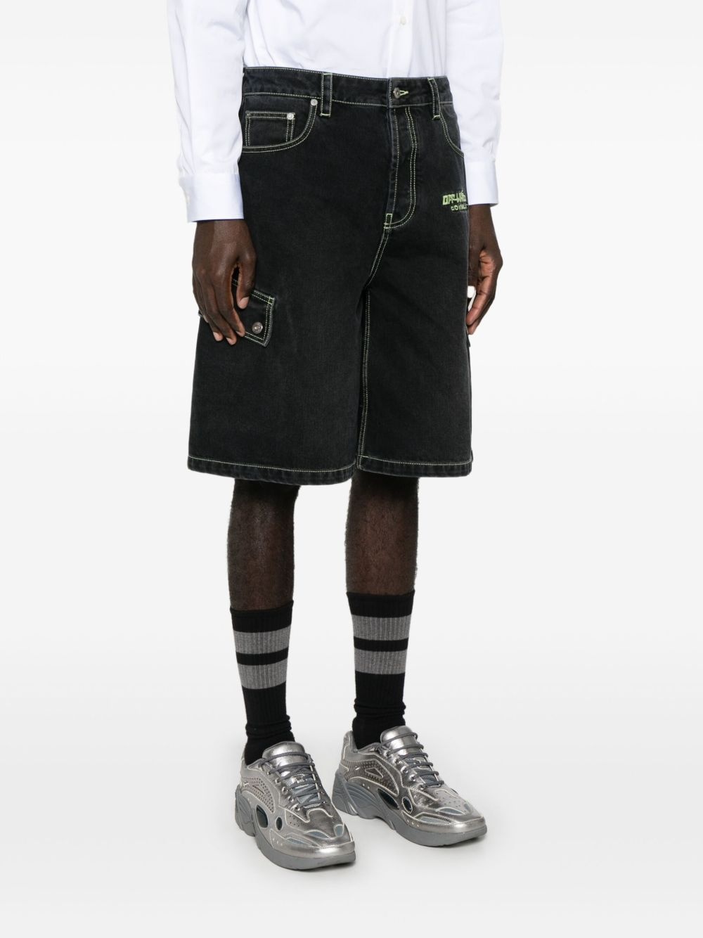 logo-embroidered denim shorts - 3