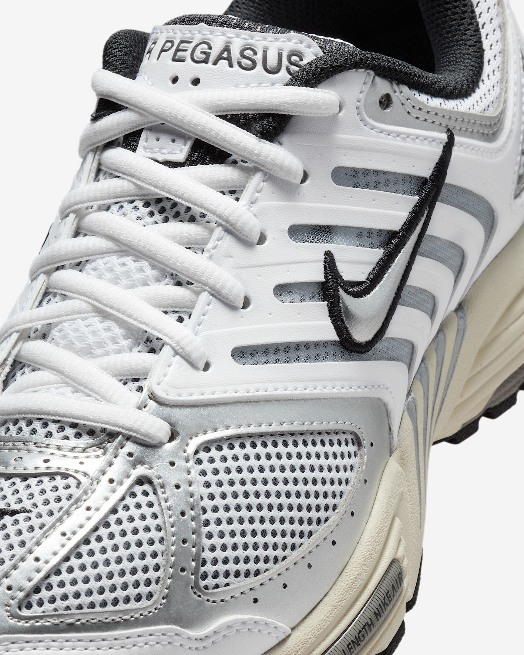 Nike Air Pegasus 2005 Women's Shoes - 7