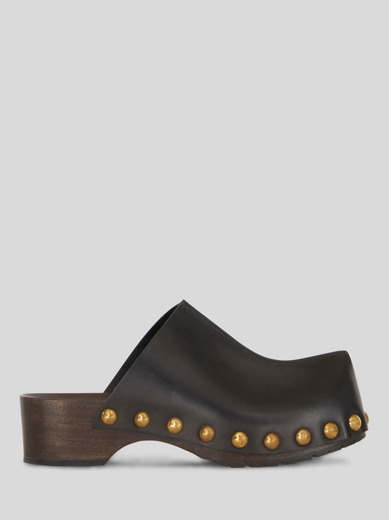 LEATHER CLOGS 1