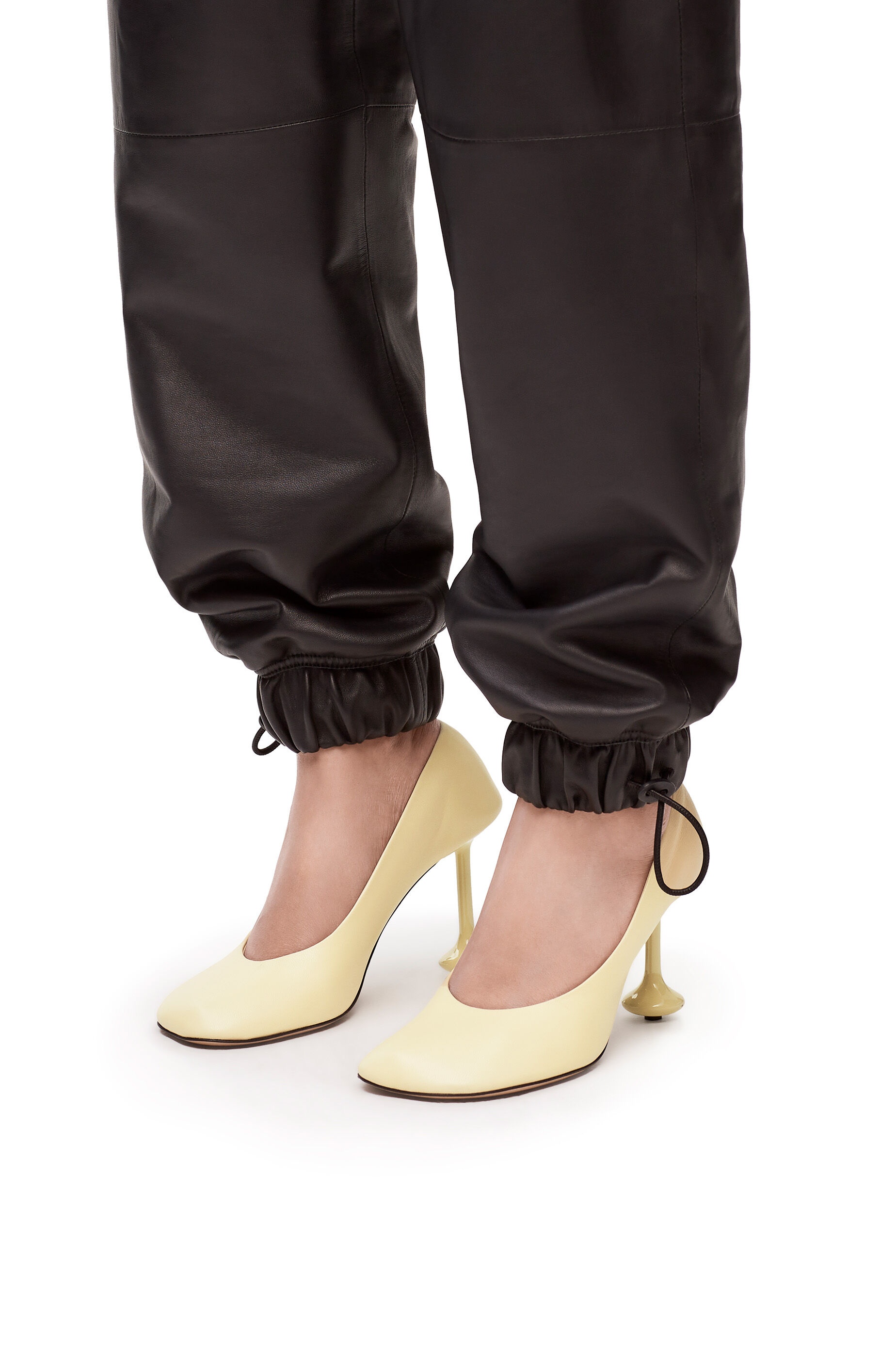 Toy pump in goatskin - 2