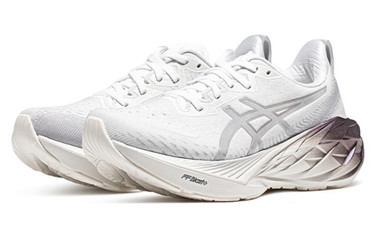 (WMNS) ASICS Novablast 4 Platinum 'Real White Pure Silver' 1012B722-100 - 3