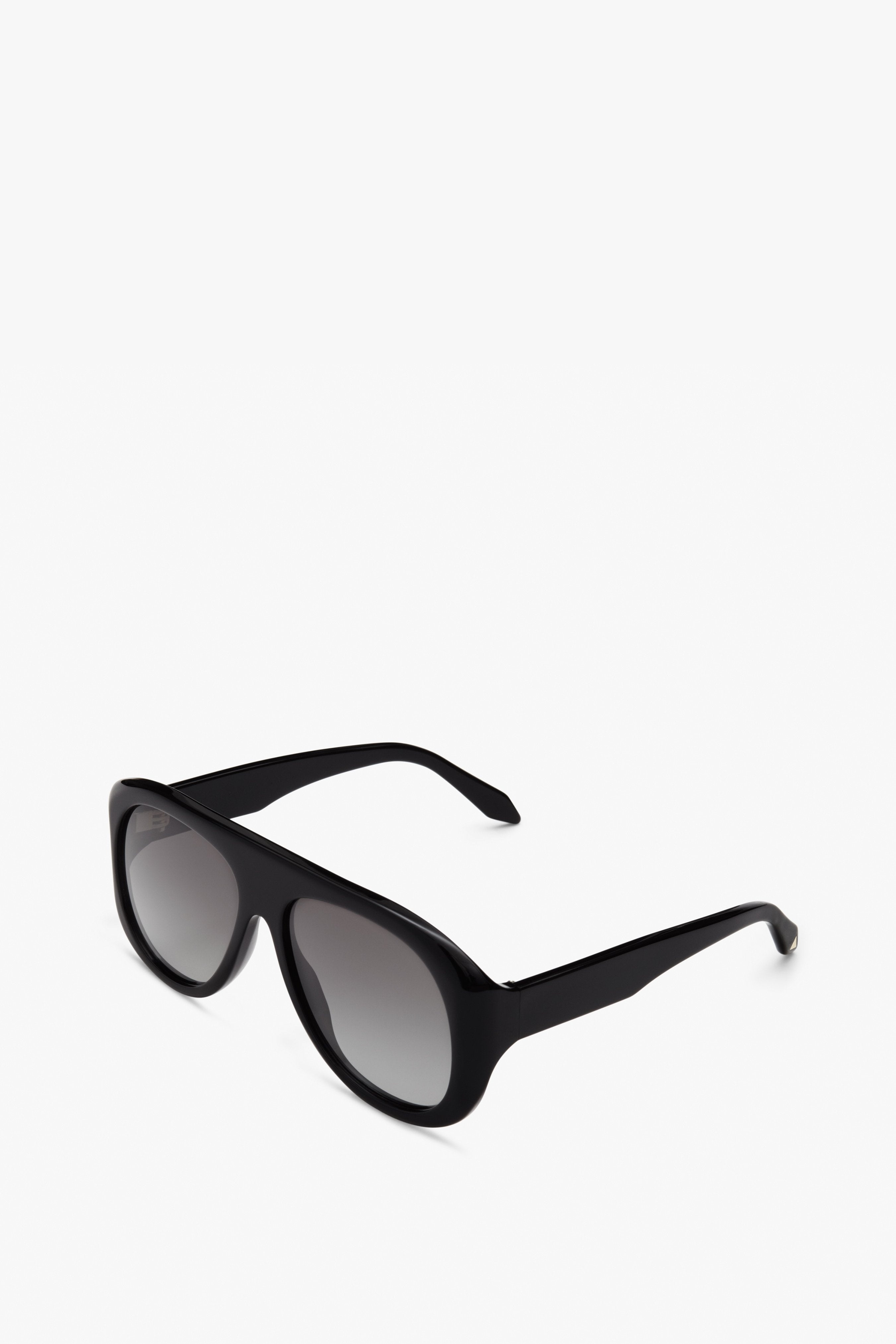 Power Frame in Black - 2