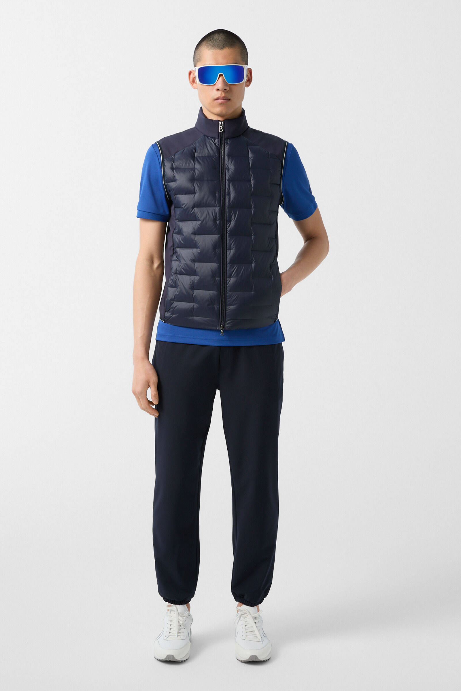 Dallin lightweight down vest in Navy blue - 4